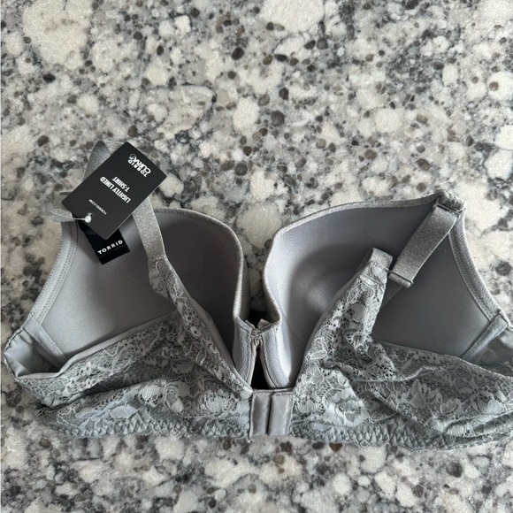 Torrid Lightly Lined Gray T Shirt Bra - Picture 2 of 3